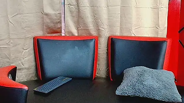 KATY LOWERY online show from 22, 12, 2025