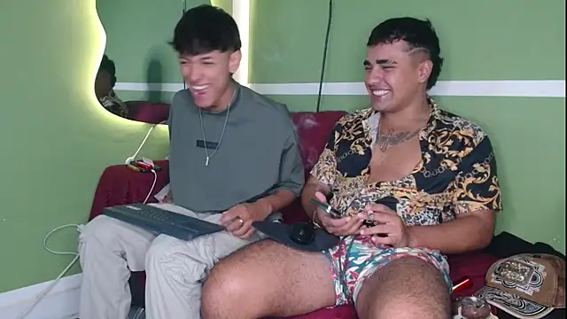 Snapshot of hank_hand chatting on 12, 11, 2025 hank hand online show from 12, 11, 2025