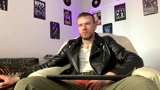 Huntall77 online show from 24, 2, 2026