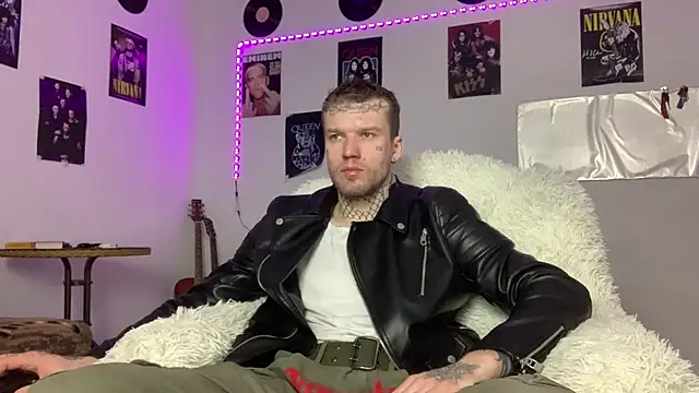 Huntall77 online show from 16, 3, 2026