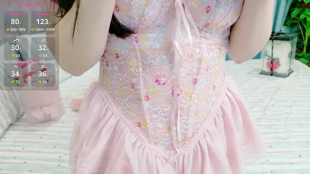 Snapshot of lunasexy_9x chatting on 26, 5, 2026 lunasexy 9x online show from 26, 5, 2026