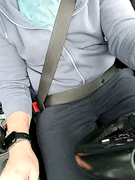 Snapshot of Nousdeux21 chatting on 5, 2, 2026 Nousdeux21 online show from 5, 2, 2026