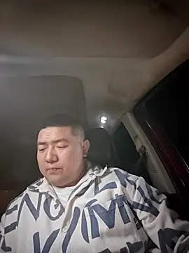 Snapshot of KAIKAI-888 chatting on 18, 11, 2025 KAIKAI-888 online show from 18, 11, 2025