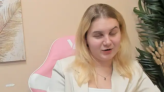 RachealFeigel online show from 11, 11, 2025