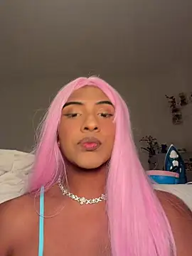 Snapshot of Ashleythelatina chatting on 14, 7, 2026 Ashleythelatina online show from 14, 7, 2026