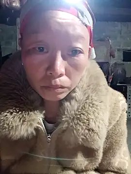 Snapshot of girl-hot2x chatting on 13, 2, 2026 girl-hot2x online show from 13, 2, 2026