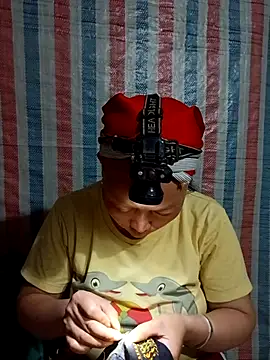 girl-hot2x online show from 13, 4, 2026