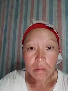 Snapshot of girl-hot2x chatting on 3, 6, 2026 girl-hot2x online show from 3, 6, 2026