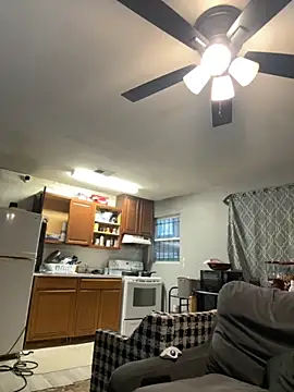 wearefreaks08 online show from 9, 4, 2026