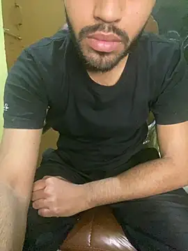 hotyyyyjonny online show from 10, 4, 2026