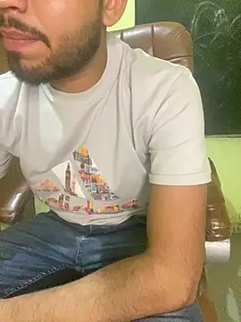 hotyyyyjonny online show from 14, 4, 2026