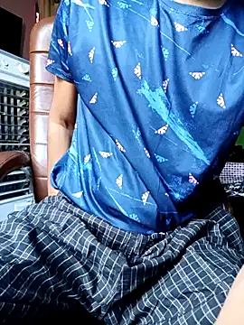 Snapshot of hotyyyyjonny chatting on 17, 6, 2026 hotyyyyjonny online show from 17, 6, 2026