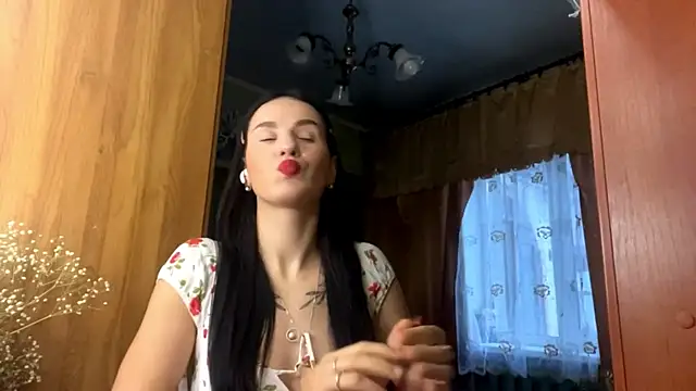 Snapshot of AliciaCapehart chatting on 23, 11, 2025 AliciaCapehart online show from 23, 11, 2025