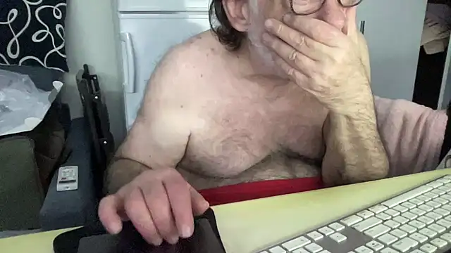 Snapshot of coach-karl chatting on 22, 10, 2025 coach-karl online show from 22, 10, 2025