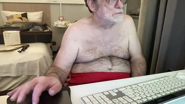 Snapshot of coach-karl chatting on 7, 1, 2026 coach-karl online show from 7, 1, 2026