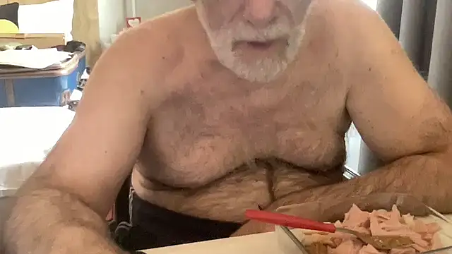 Snapshot of coach-karl chatting on 15, 1, 2026 coach-karl online show from 15, 1, 2026