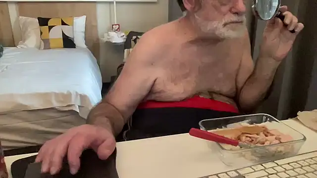 Snapshot of coach-karl chatting on 7, 2, 2026 coach-karl online show from 7, 2, 2026