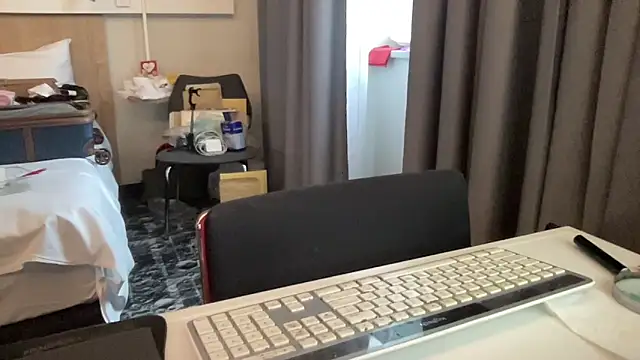 Snapshot of coach-karl chatting on 17, 2, 2026 coach-karl online show from 17, 2, 2026