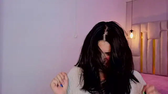 Brandy collinss online show from 15, 4, 2026