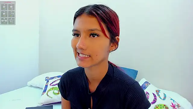 Snapshot of Maray_Lous chatting on 8, 3, 2026 Maray Lous online show from 8, 3, 2026