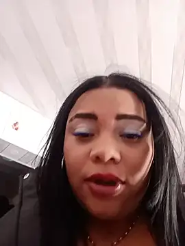 Lauritaxxxanal online show from 26, 6, 2026
