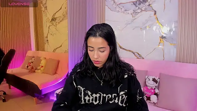 Snapshot of Joselyn_tay chatting on 3, 6, 2026 Joselyn tay online show from 3, 6, 2026