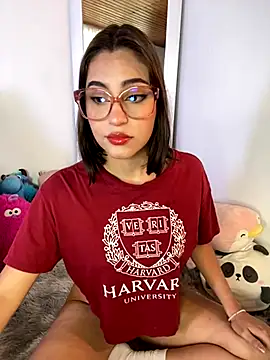 Snapshot of nani_rosse_of chatting on 19, 11, 2025 nani rosse of online show from 19, 11, 2025