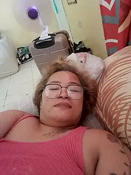 loriepinay46 online show from 3, 7, 2026