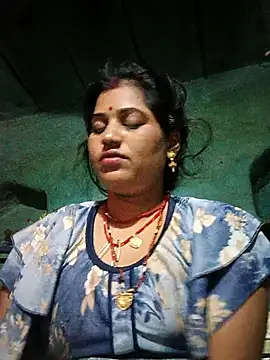 Snapshot of Hot_kamla chatting on 23, 7, 2026 Hot kamla online show from 23, 7, 2026