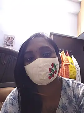 Snapshot of Dharshini98 chatting on 31, 5, 2026 Dharshini98 online show from 31, 5, 2026