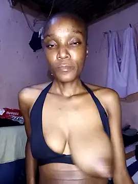 Snapshot of Beverlygurlx6 chatting on 19, 3, 2026 Beverlygurlx6 online show from 19, 3, 2026