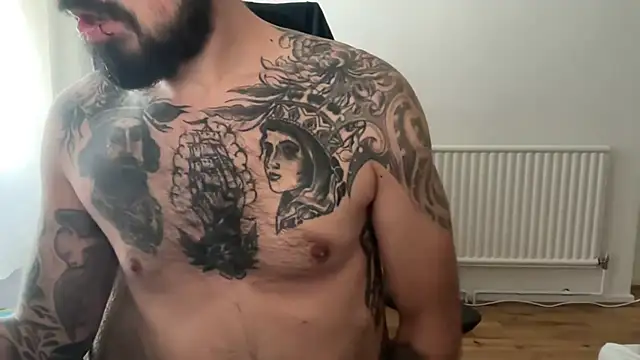 Snapshot of TattedUpSir chatting on 13, 11, 2025 TattedUpSir online show from 13, 11, 2025