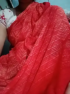 Snapshot of beutiful_hot chatting on 21, 6, 2026 beutiful hot online show from 21, 6, 2026