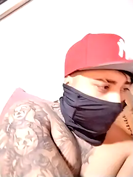 Snapshot of Matiascolageno chatting on 18, 11, 2025 Matiascolageno online show from 18, 11, 2025