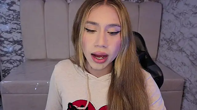 Evy Luxx v online show from 10, 1, 2026