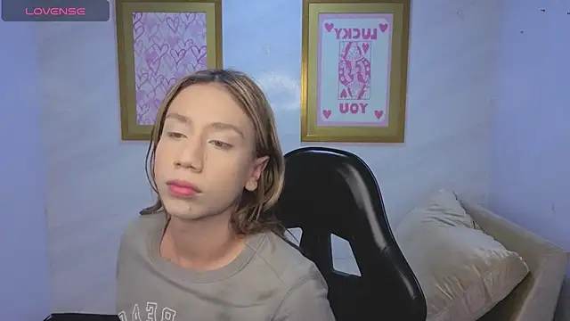 Evy Luxx v online show from 24, 5, 2026