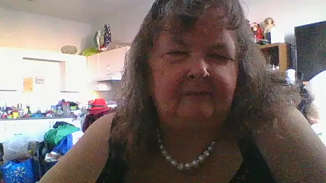 Snapshot of TiguhguhrsRose chatting on 19, 11, 2025 TiguhguhrsRose online show from 19, 11, 2025