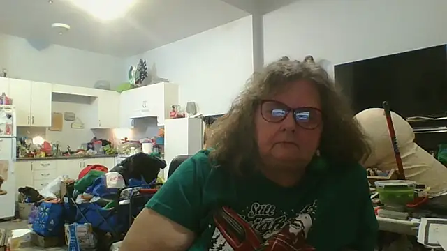 Snapshot of TiguhguhrsRose chatting on 26, 11, 2025 TiguhguhrsRose online show from 26, 11, 2025