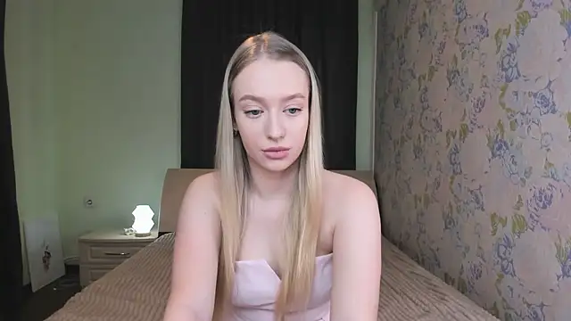 Snapshot of elldiana chatting on 7, 2, 2026 elldiana online show from 7, 2, 2026