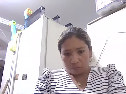 Snapshot of marcelaxxxl chatting on 18, 11, 2025 marcelaxxxl online show from 18, 11, 2025