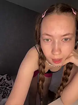 Holy Poly online show from 5, 3, 2026