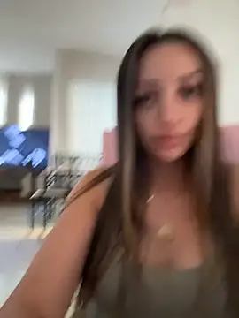 BelleRune online show from 8, 10, 2025