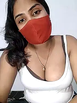 Snapshot of Red_Love_1 chatting on 12, 1, 2026 Red Love 1 online show from 12, 1, 2026