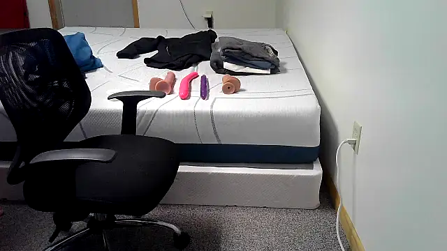 Snapshot of Redheadstud chatting on 1, 3, 2026 Redheadstud online show from 1, 3, 2026