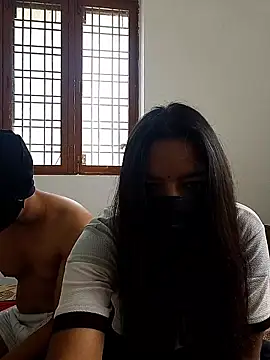 Snapshot of yours_mansi chatting on 20, 11, 2025 yours mansi online show from 20, 11, 2025