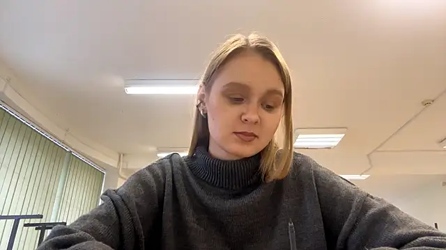 Snapshot of PaulitaSolow chatting on 23, 11, 2025 PaulitaSolow online show from 23, 11, 2025