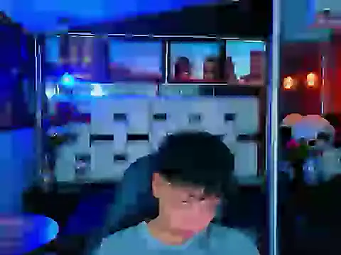 Snapshot of lunabustygirl chatting on 19, 1, 2026 lunabustygirl online show from 19, 1, 2026