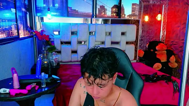 Snapshot of lunabustygirl chatting on 11, 2, 2026 lunabustygirl online show from 11, 2, 2026