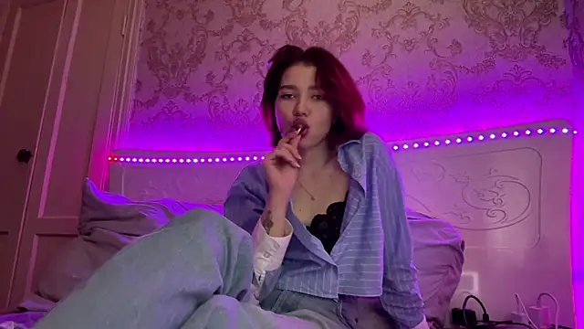 Snapshot of DanaeMccrory chatting on 16, 11, 2025 DanaeMccrory online show from 16, 11, 2025