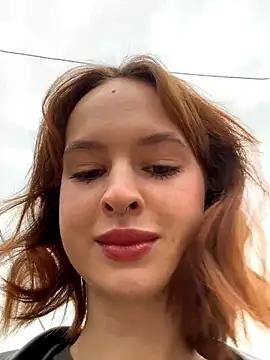 Snapshot of hani_obsessed chatting on 26, 11, 2025 hani obsessed online show from 26, 11, 2025